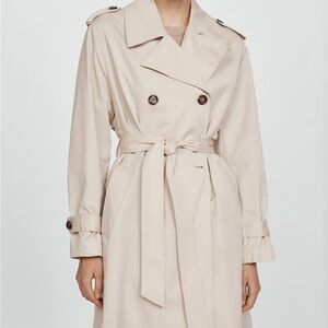 Double-breasted trench coat by MANGO size S